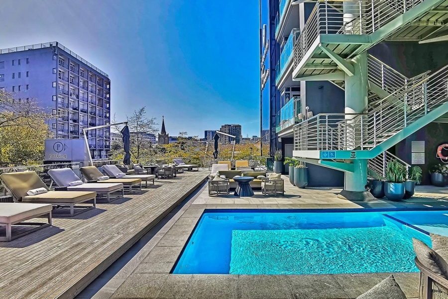 2 Bedroom Property for Sale in Cape Town City Centre Western Cape